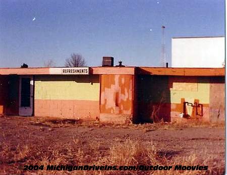 Starlite Drive-In Theatre - Starlite Snackbar 1987 Courtesy Outdoor Moovies (newer photo)